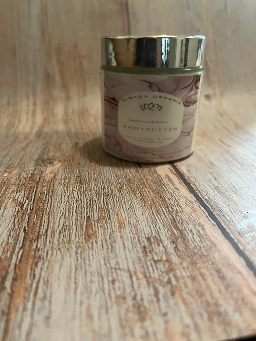 Scented whipped body butter